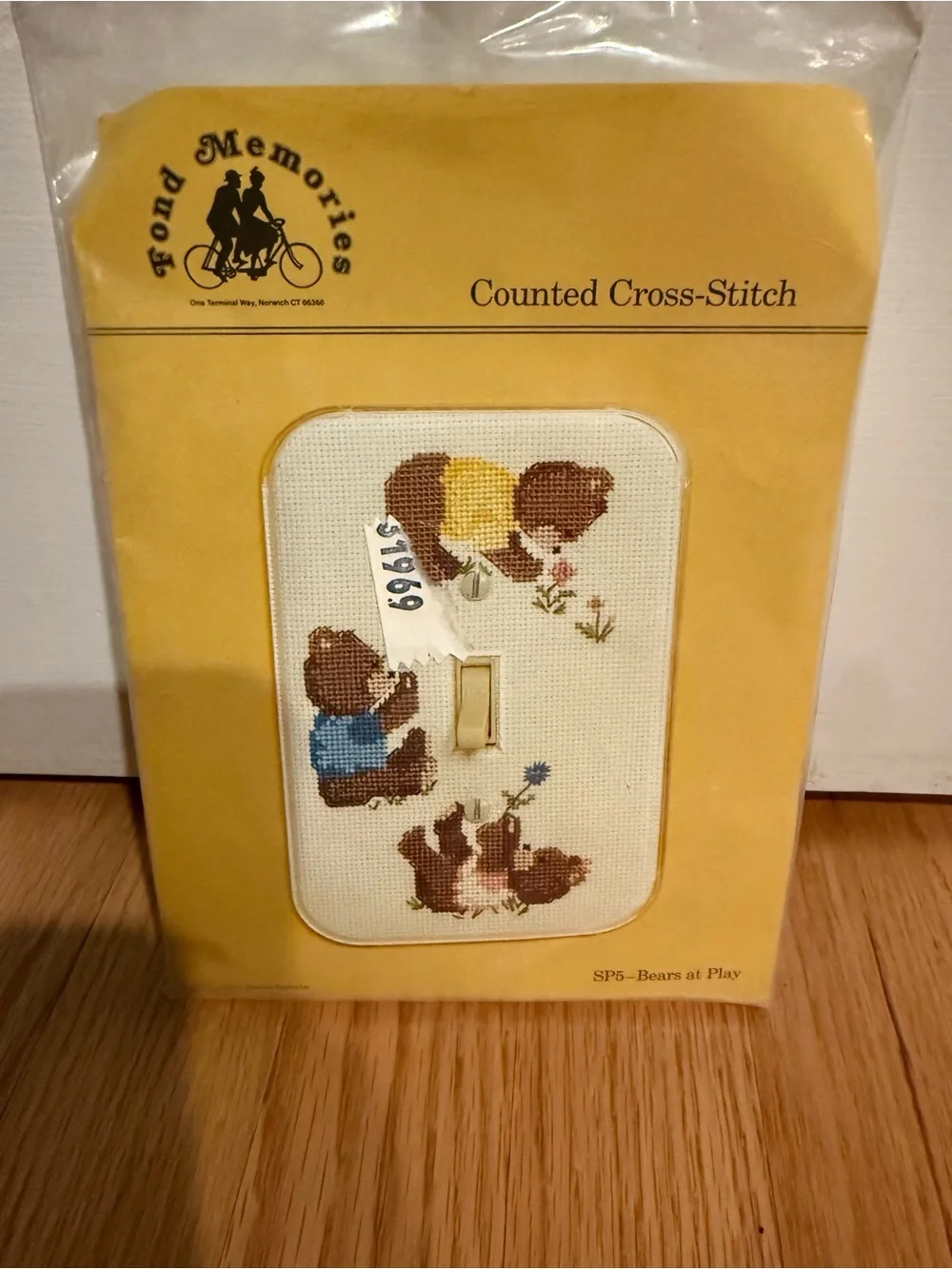 New Counted Cross Stitch Tumbling Bear Pattern Light Switch Plate Kit